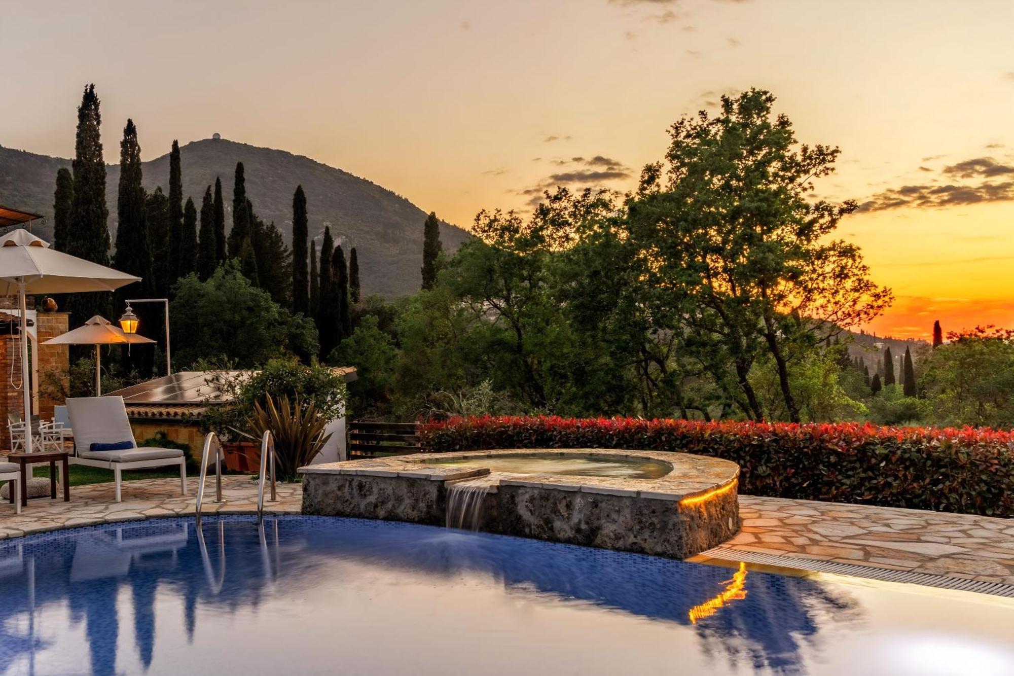 Claire Corfu Villa *